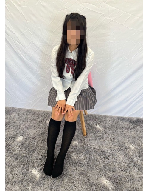 にこ